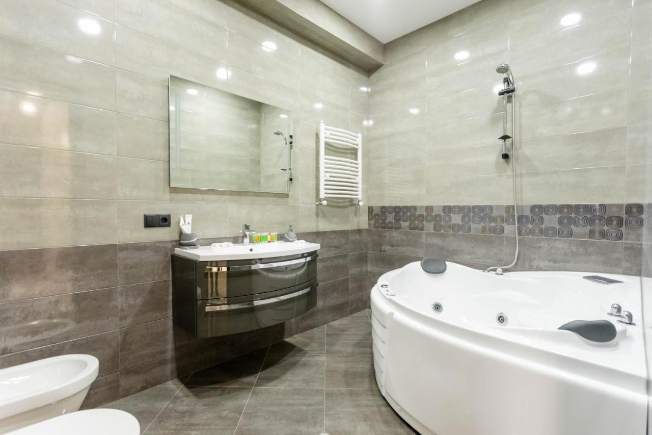 Rustaveli Residence III Tbilisi ภายนอก รูปภาพ
