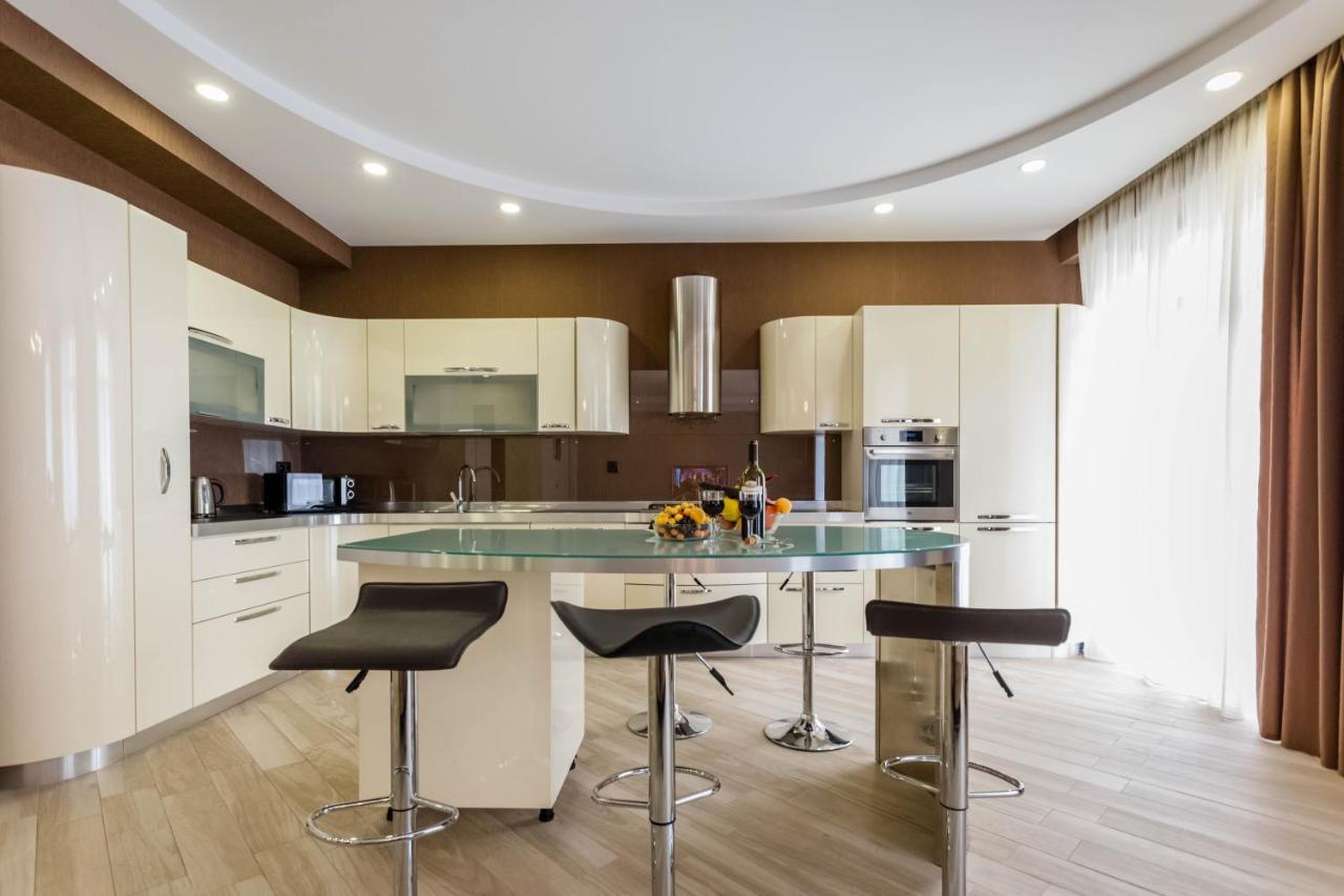 Rustaveli Residence III Tbilisi ภายนอก รูปภาพ